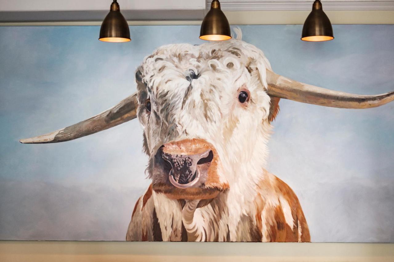 The Bull Hotel 브리드포트 외부 사진