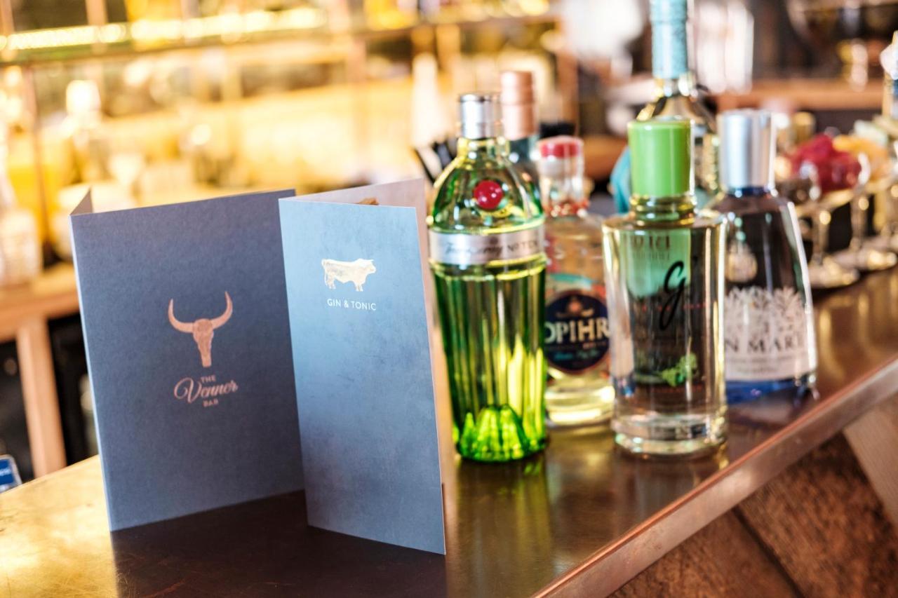 The Bull Hotel 브리드포트 외부 사진
